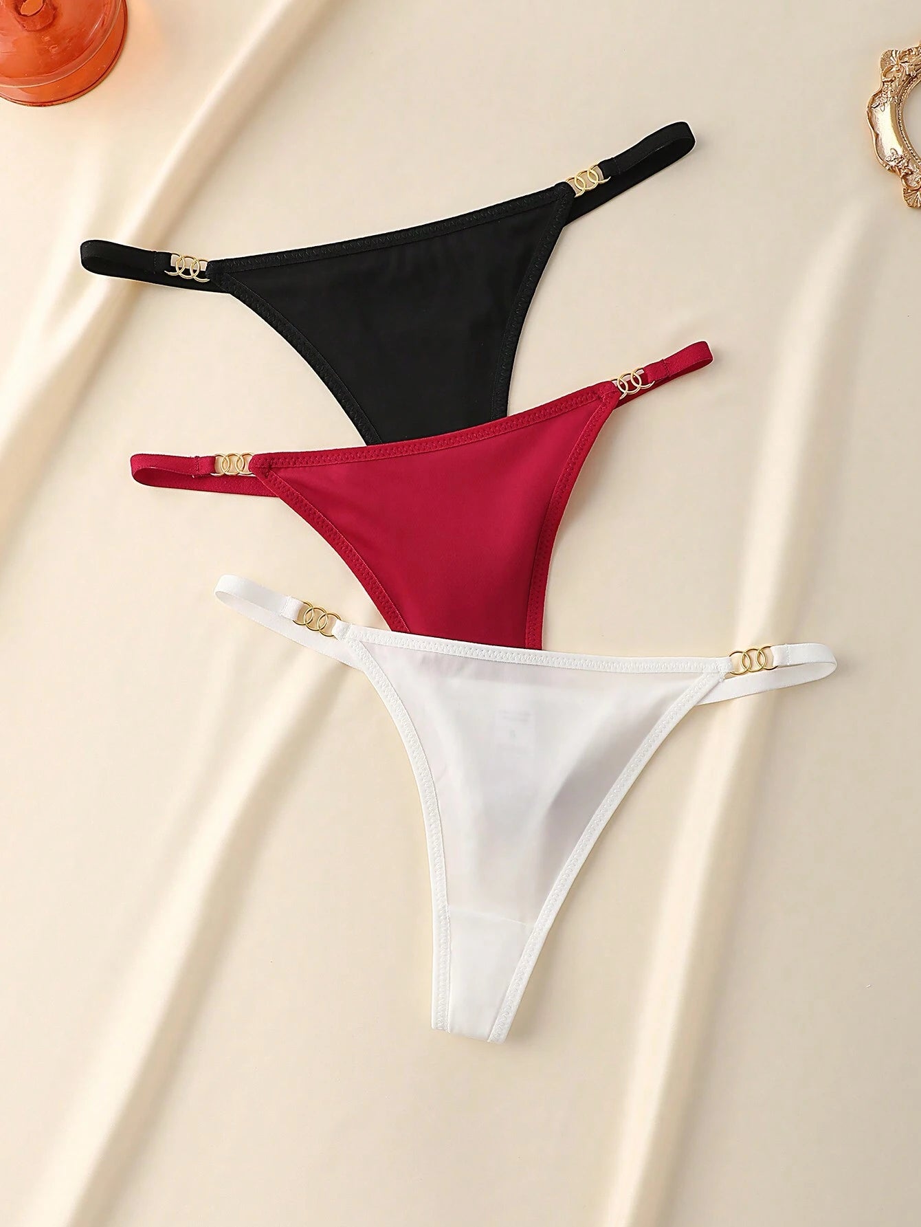 3Pcs/Pack Women'S Solid Color Metal Ring Linked Sexy G-String Panties