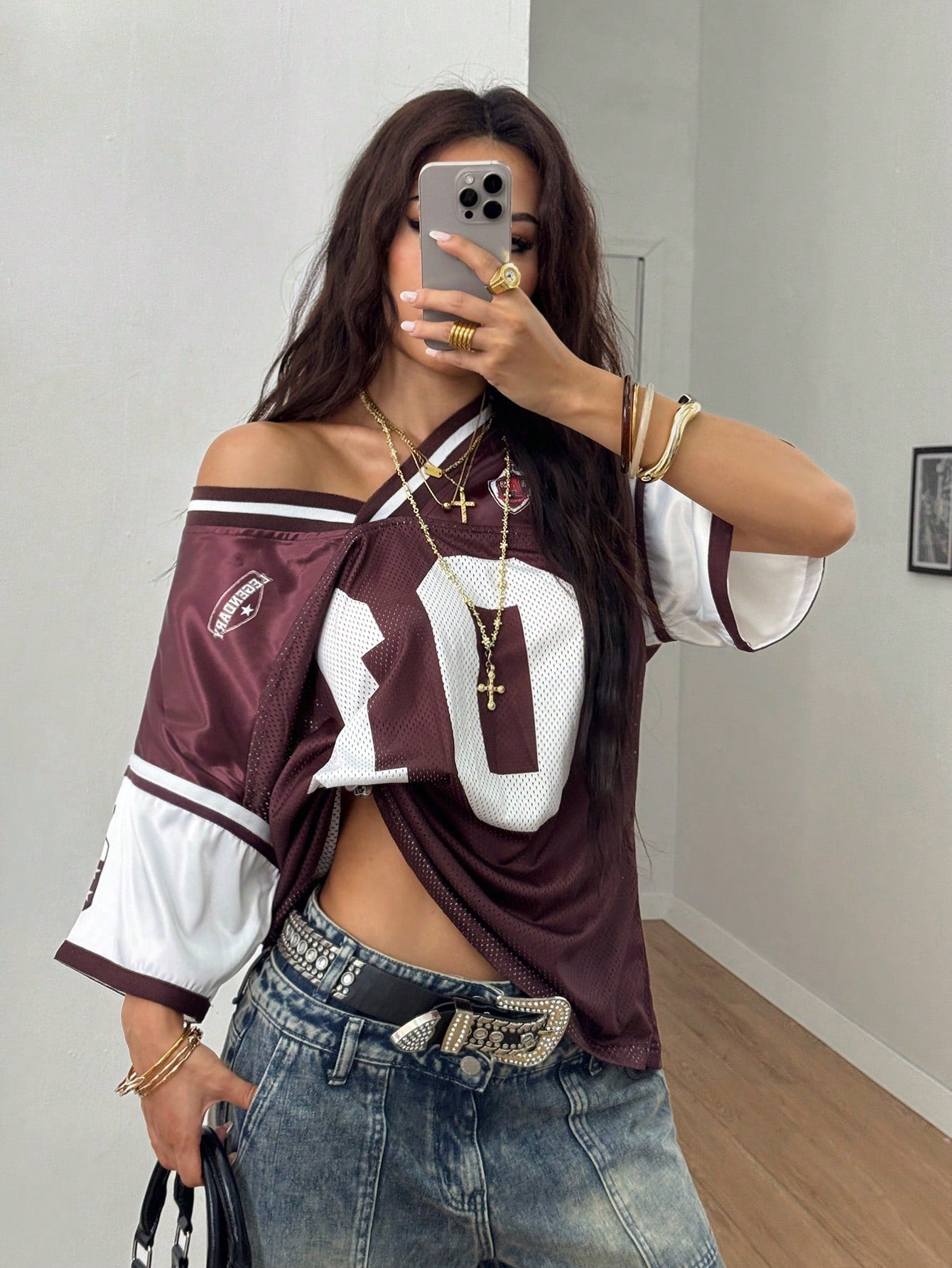 Coolane Women'S Casual Coffee Brown V-Neck Half Sleeve Patched Knitted Fabric Jersey T-Shirt